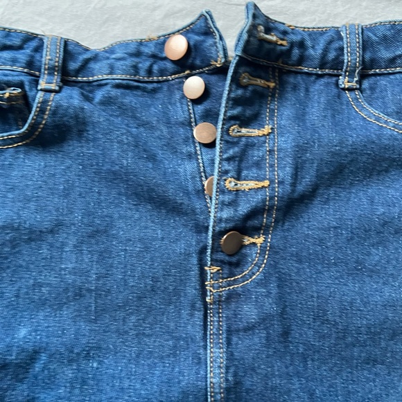 Forever 21 Denim Skirt L - Picture 3 of 6